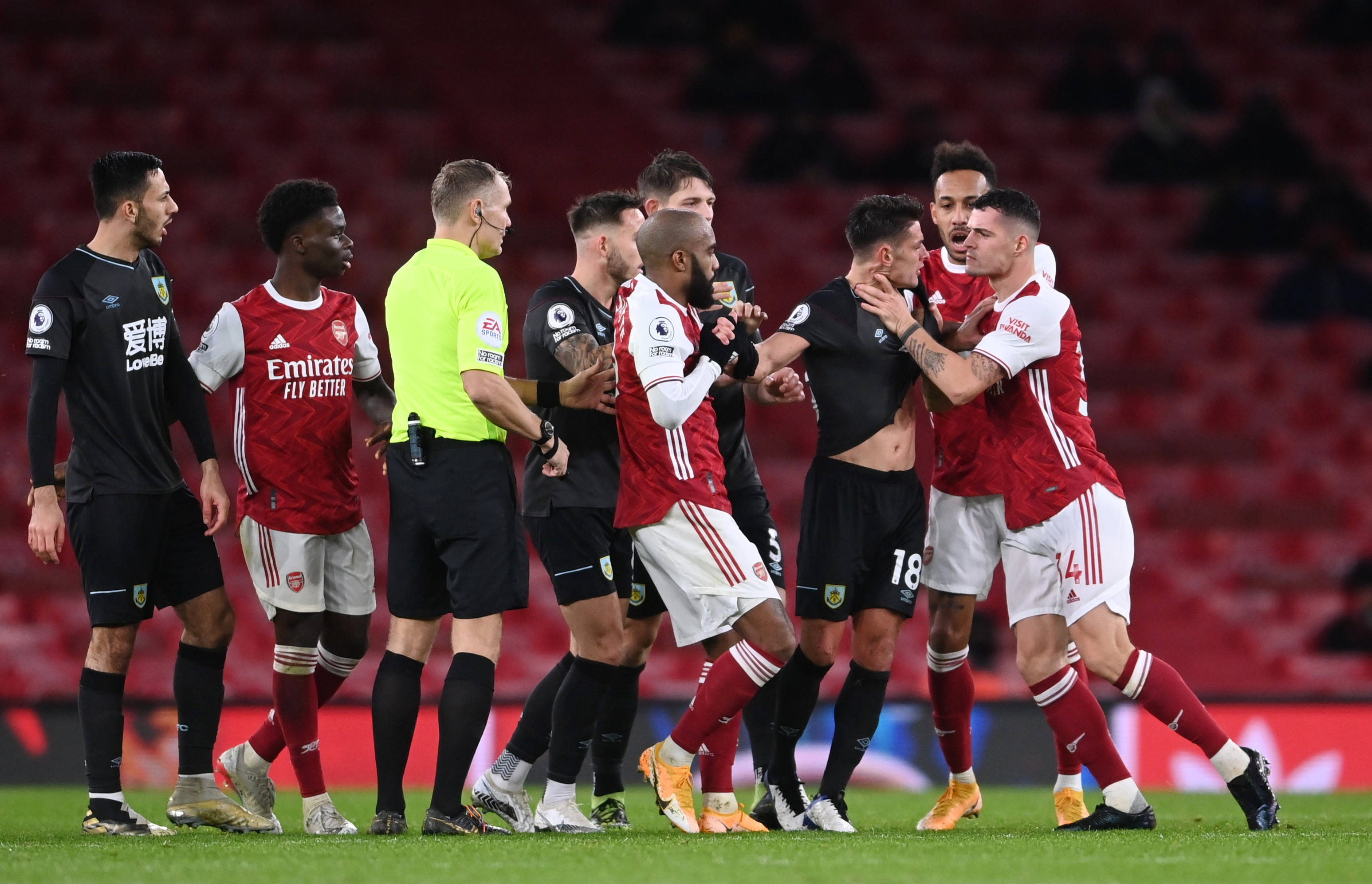 都有其明确 都有其明确